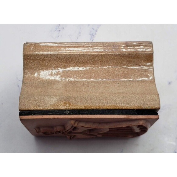 Princess Queen in Ball Gown with Crown Tiara Wood Mounted Rubber Stamp - Picture 5 of 7